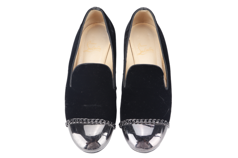 CHRISTIAN LOUBOUTIN BLACK VELVET FLAT 38.5 WITH DUST COVER