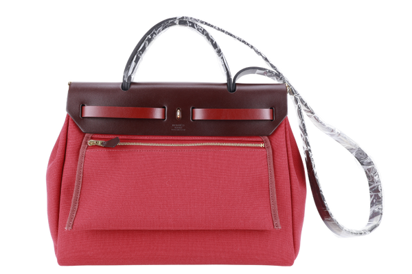 HERMES HERBAG 31 ROUGE CANVAS GOLD HARDWARE STAMP B (YEAR 2023) WITH LOCK &amp; KEYS AND DUST COVER