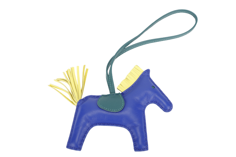 HERMES GRIGRI RODEO MM BLEU ELECTRIC MILO LAMBSKIN LEATHER WITH BOX