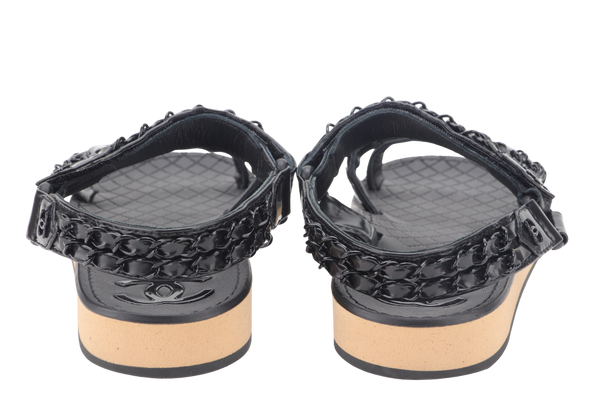 CHANEL DAO SANDALS EU SIZE 38 WITH DUST COVER AND BOX