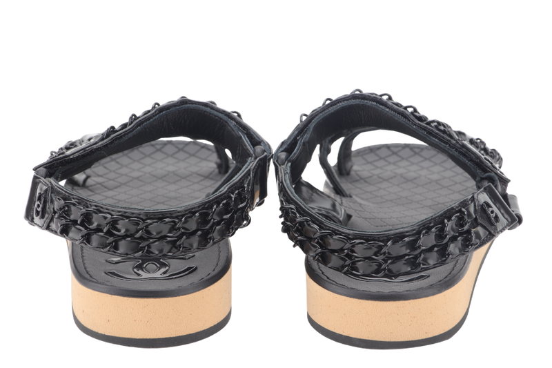 CHANEL DAO SANDALS EU SIZE 38 WITH DUST COVER AND BOX