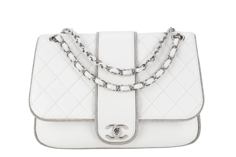 CHANEL WHITE QUILTED LEATHER GLITTER TRIM EDGE SHOULDER BAG SILVER CHAIN 2718xxxx WITH CARD, DUST COVER AND BOX