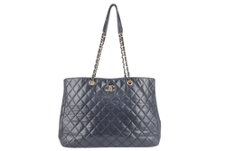 CHANEL BLACK CAVIAR TIMELESS CLASSIC SHOPPING TOTE (2196xxxx) GOLD HARDWARE NO CARD WITH DUST COVER AND BOX