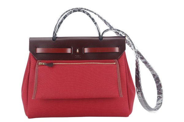 HERMES HERBAG 31 STAMP B (YEAR 2023) ROUGE CANVAS GOLD HARDWARE WITH DUST COVER AND BOX