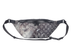 LOUIS VUITTON GALAXY DISCOVERY (M44444) CANVAS MONOGRAM BLACK BUMBAG BLACK HARDWARE WITH DUST COVER