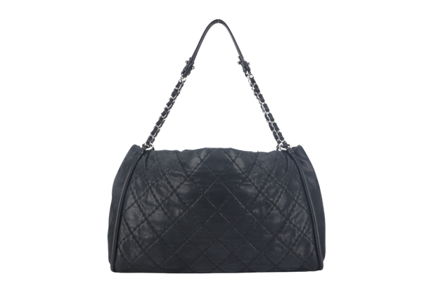 CHANEL GLAZED DOUBLE STITCH TOTE (1658xxxx) BLACK CALFSKIN SILVER HARDWARE WITH CARD, DUST COVER AND BOX