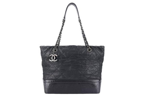 CHANEL VIP TOTE BLACK QUILTED IREDESCENT CALFSKIN LEATHER RUTHENIUM HARDWARE 1494xxxx SILVER HARDWARE WITH CARD AND DUST COVER