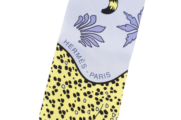HERMES SILK TWILLY LIGHT PURPLE YELLOW CHEETAH WITH BOX