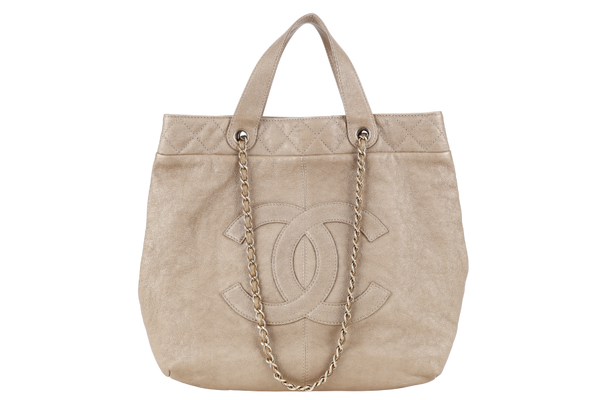 CHANEL METALLIC GOLD CAVIAR SHOULDER BAG (1756xxxx) WITH CARD NO DUST COVER