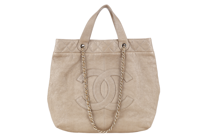 CHANEL METALLIC GOLD CAVIAR SHOULDER BAG (1756xxxx) WITH CARD NO DUST COVER