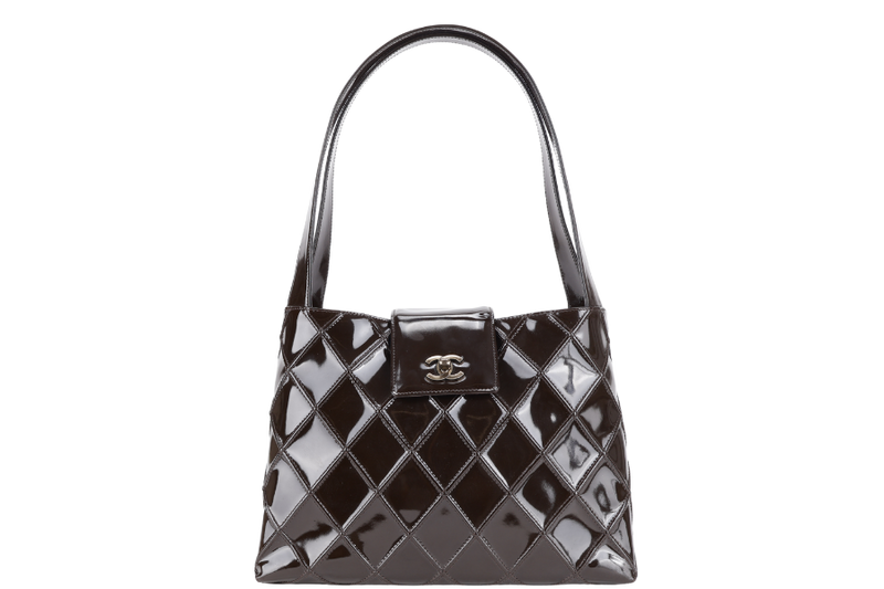 CHANEL DARK BROWN PATENT QUILTED SHOULDER BAG RUTHENIUM HARDWARE (616xxxx) WITH CARD AND BOX