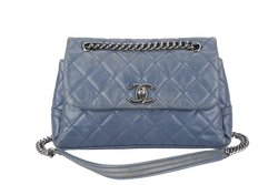 CHANEL FLAP MEDIUM BLUE SHOULDER BAG (2075xxxx) CALFSKIN LEATHER PALLADIUN HARDWARE WITH CARD AND DUST COVER