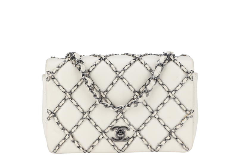 CHANEL QUILTING ENCHAINED FLAP BAG (1968xxxx) WHITE LAMBSKIN LEATHER SILVER HARDWARE WITH CARD, DUST COVER AND BOX