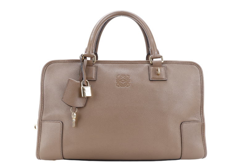 LOEWE AMAZONIA LARGE BROWN SMOOTH CALF LEATHER WITH KEYS AND LOCK