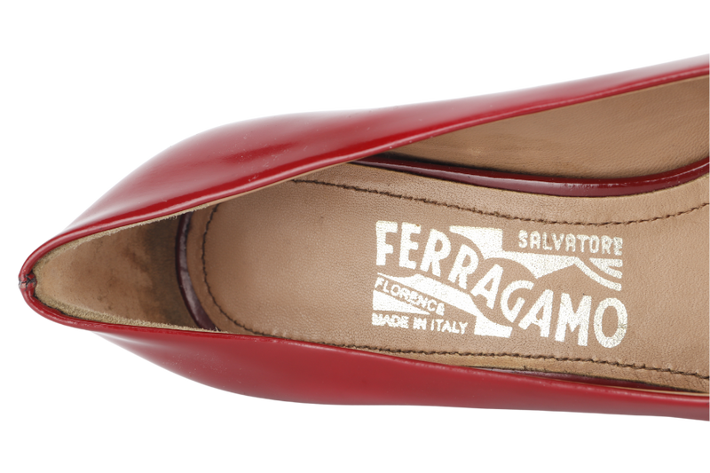 SALVATORE FERRAGAMO VERA BOW HEELS RED LEATHER SIZE 35