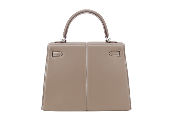 HERMES KELLY 25 PADDED SELLIER STAMP U (YEAR 2022) ETOUPE SWIFT LEATHER SILVER HARDWARE WITH STRAP, KEYS, LOCK AND DUST COVER