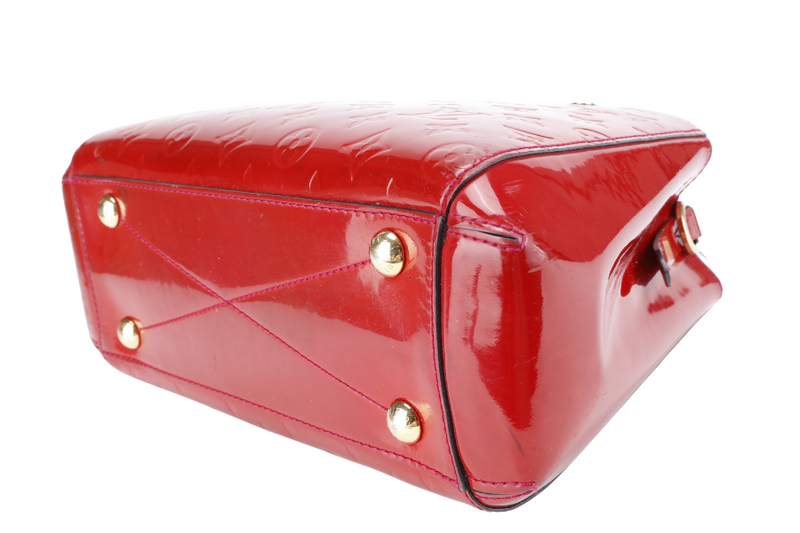 LOUIS VUITTON MONTAIGNE BB RED MONOGRAM VERNIS LEATHER GOLD HARDWARE NO DUST COVER