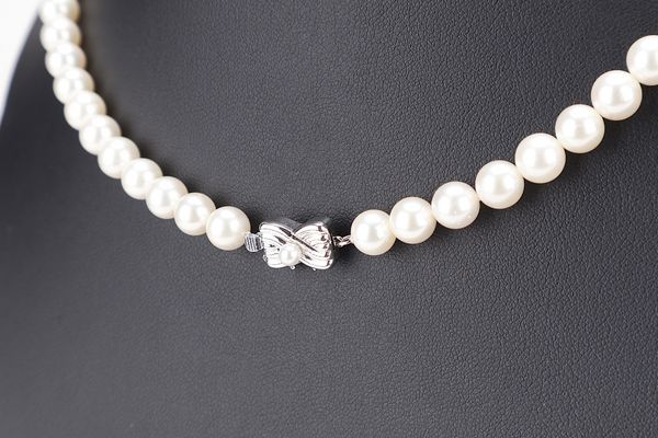 TASAKI PEARL NECKLACE 33.4G 7.0-7.5MM SV SETTINGS 42CM WITH BOX
