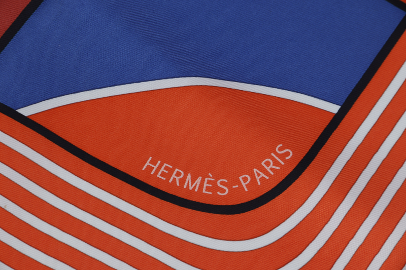 HERMES SPORTS ORANGE SILK SCARF 86 X 86 WITH BOX