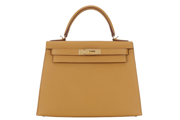 HERMES KELLY 28 SELLIER SESAME EPSOM GOLD HARDWARE STAMP Y (2020) WITH DUST COVER, LOCK, KEYS, RAINCOAT AND STRAPS