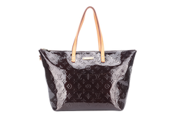 LOUIS VUITTON M93589 BELLEVUE GM AMARANTE VERNIS LEATHER GOLD HARDWARE WITH DUST COVER