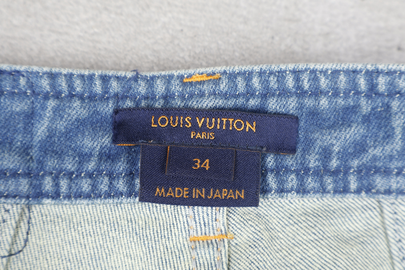 LOUIS VUITTON LADIES DENIM JEANS SIZE 38
