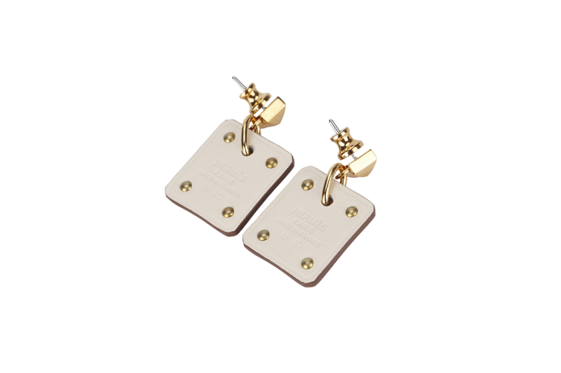 HERMES AS DE COEUR EARRINGS WITH DUST COVER AND BOX