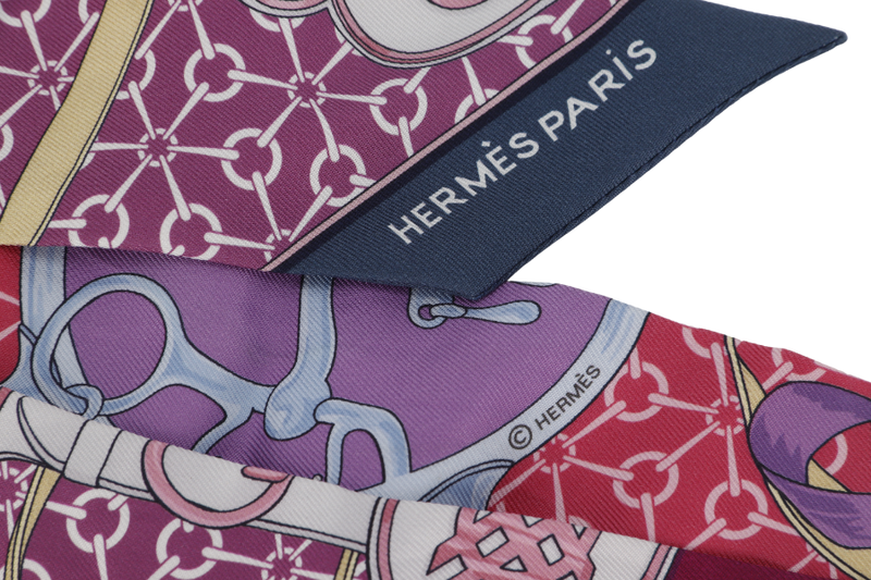 HERMES LA PROMENADE DU MATIN ROSE, MAUVE SILK TWILLY NO BOX