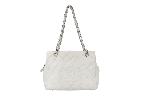 CHANEL PST WHITE (1044xxxx) CAVIAR LEATHER SILVER HARDWARE WITH DUST COVER