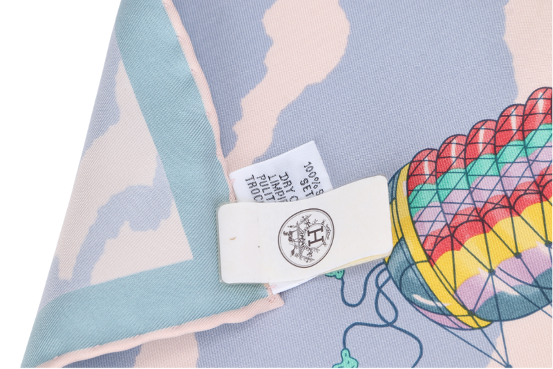 HERMES PARADE SILK SCARF ROSE PALE-JAUNE WITH BOX
