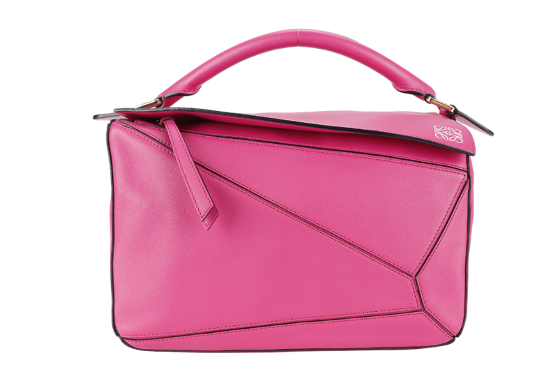 LOEWE PUZZLE EDGE FUSHIA MEDIUM CALFSKIN LEATHER GOLD HARDWARE WITH SLING AND DUST COVER