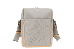 LOUIS VUITTON CITADIN PM MESSENGER TERRE DAMIER GEANT CANVAS SILVER HARDWARE WITH DUST COVER