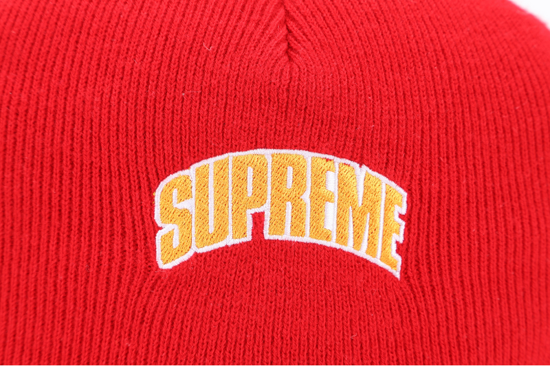 Supreme Crown Logo Beanie FW18 Untitleddesign_2_f0acfad5-e8fa  main image 3
