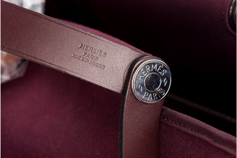 HERMES CABAG BURGUNDY CANVAS WDC