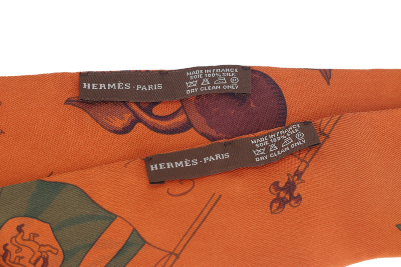 HERMES DES GALERES DE MALTE SILK TWILLY 1 PAIR WITH BOX