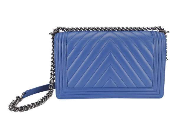 CHANEL LEBOY NEW MEDIUM BLUE CHEVRON (2234xxxx) CALF LEATHER WITH DUST COVER