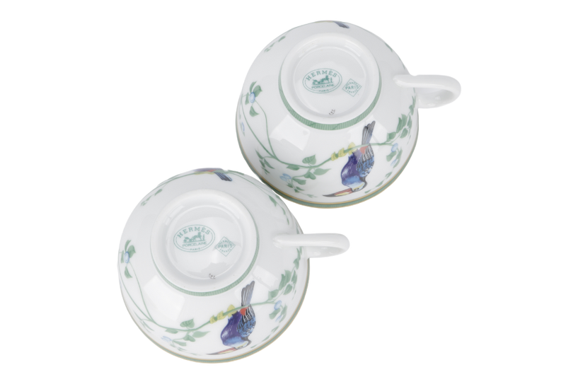 HERMES TOUCANS DÉCOR PORCELAIN TEA CUP AND SAUCER SET OF 2 WITH BOX