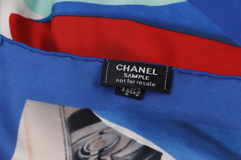 CHANEL CC MULTICOLOR SCARF WITH BOX