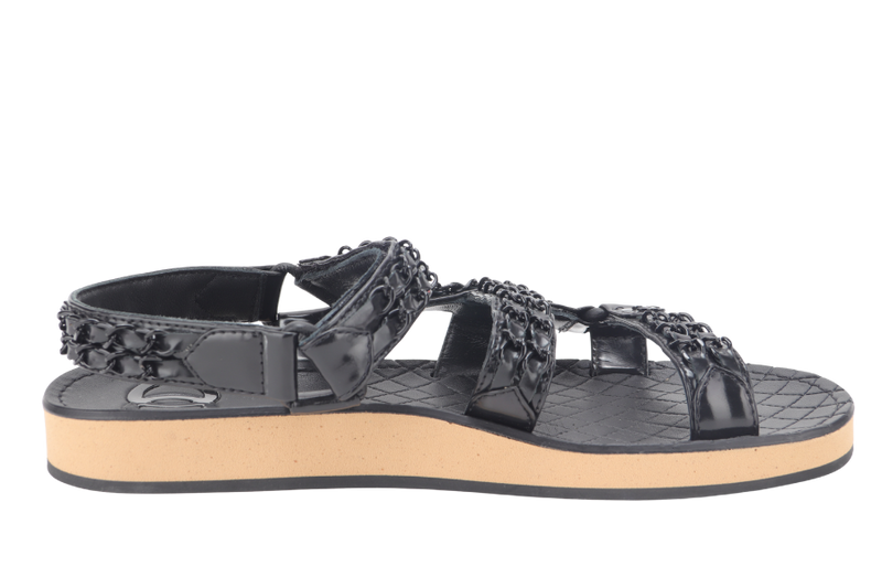 CHANEL DAO SANDALS EU SIZE 38 WITH DUST COVER AND BOX