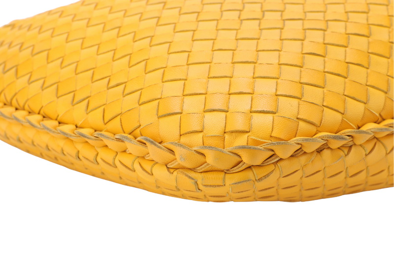 BOTTEGA VENETA YELLOW INTRECCIATO HOBO BAG WITH DUST COVER