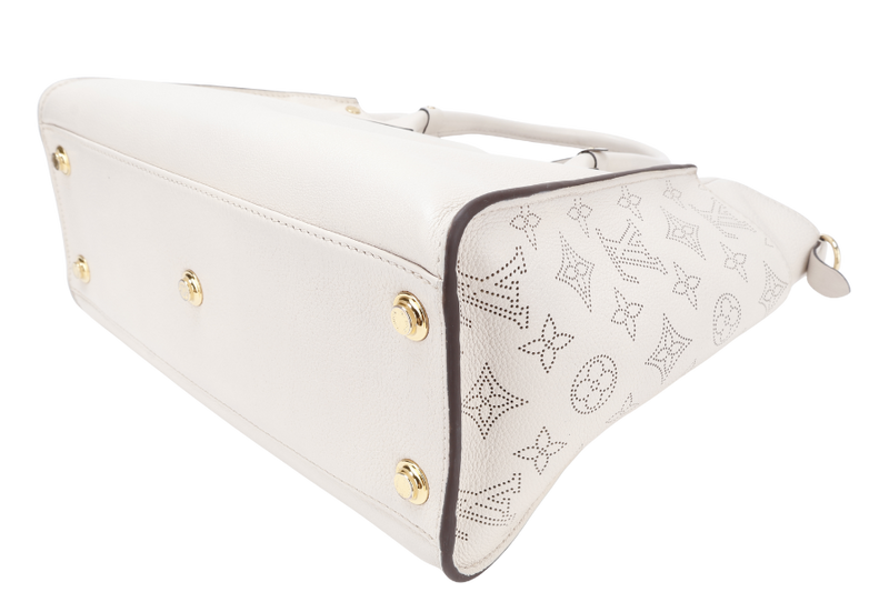 LOUIS VUITTON M20600 ON MY SIDE BEIGE CALF LEATHER GOLD HARDWARE WITH DUST COVER AND STRAPS