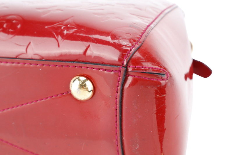 LOUIS VUITTON MONTAIGNE BB RED MONOGRAM VERNIS LEATHER GOLD HARDWARE NO DUST COVER