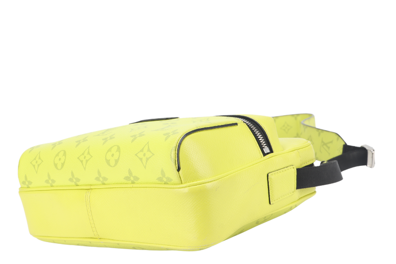 LOUIS VUITTON MONOGRAM TAIGARAMA OUTDOOR NEON YELLOW WITH STRAPS, DUST COVER AND BOX