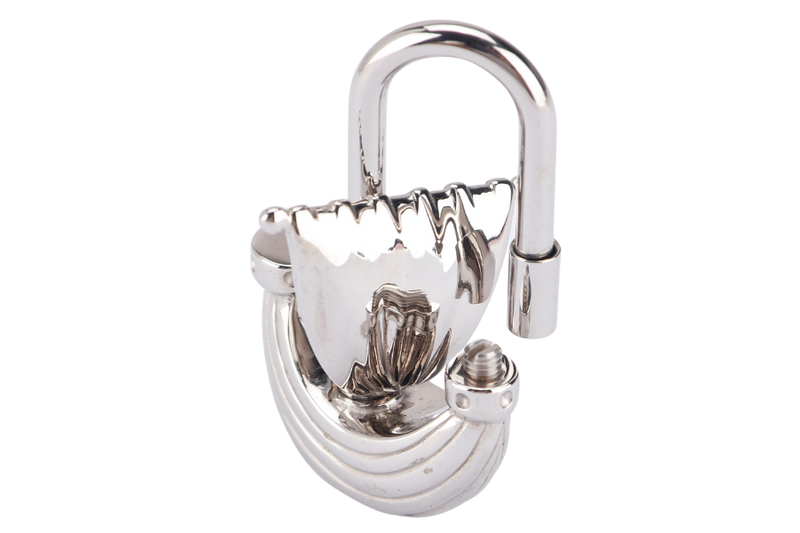 HERMES SILVER PLATED SAILBOAT CADENA LOCK CHARM WITH BOX