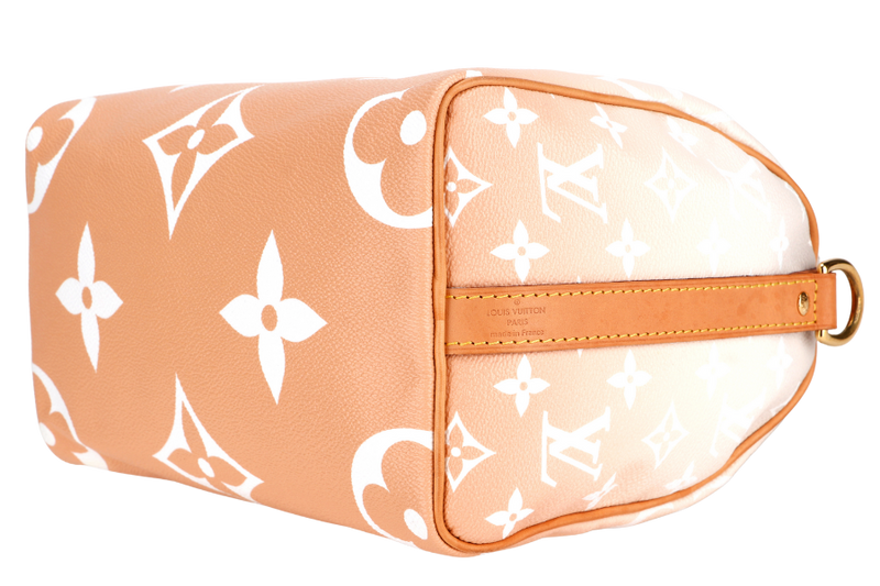 LOUIS VUITTON SPEEDY BANDOULIERE 25 (M45722) MONOGRAM GIANT GRADIENT, WITH STRAP, CHARM, LOCK, KEYS & DUST COVER
