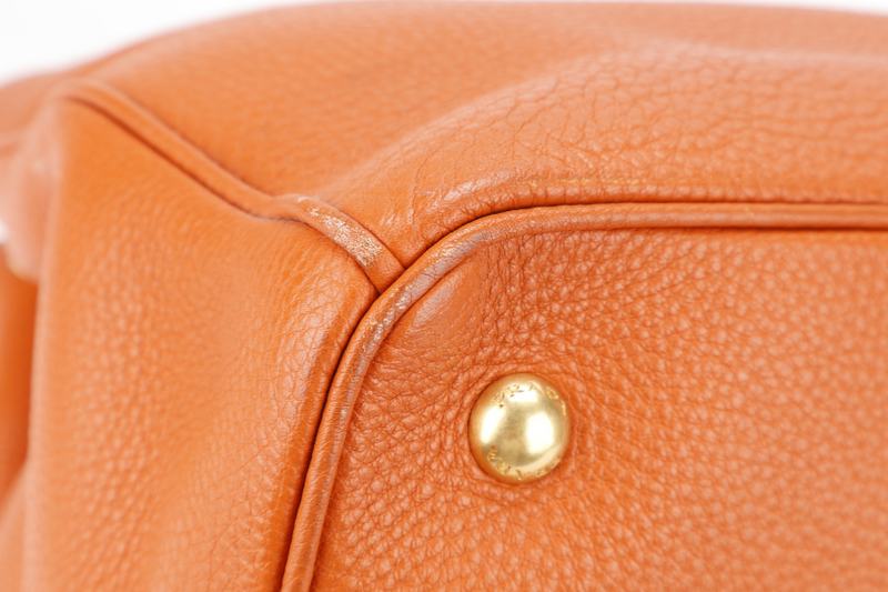 PRADA BN2579 VITELLO DAINO ZIP BAG ORANGE LEATHER GOLD HARDWARE WITH DUST COVER, LONG STRAPS AND CARD