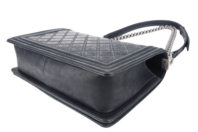 CHANEL LE BOY (2111xxxx) NEW MEDIUM BLACK LAMBSKIN RUTHENIUM HARDWARE WITH CARD AND DUST COVER
