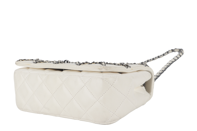 CHANEL QUILTING ENCHAINED FLAP BAG (1968xxxx) WHITE LAMBSKIN LEATHER SILVER HARDWARE WITH CARD, DUST COVER AND BOX