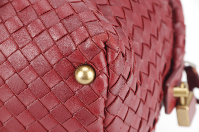 BOTTEGA VENETA BOSTON BAG MEDIUM RED LEATHER GOLD HARDWARE NO DUST COVER
