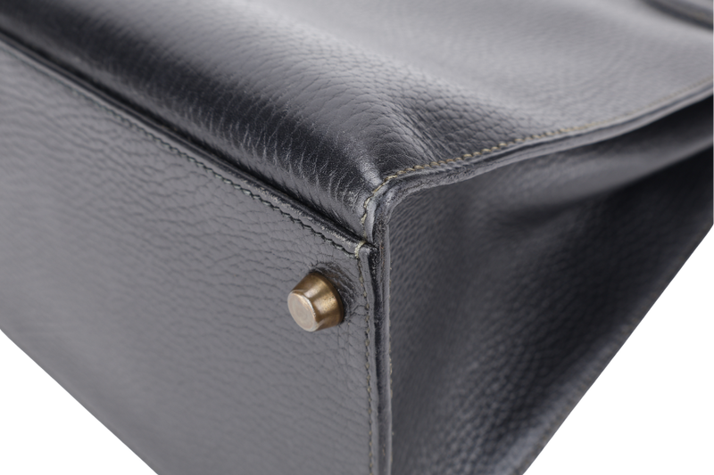 HERMES KELLY SELLIER 35 STAMP T CIRCLE (YEAR 1990) NOIR ARDENNES LEATHER GOLD HARDWARE WITH STRAPS, PADLOCK&KEYS AND DUST COVER